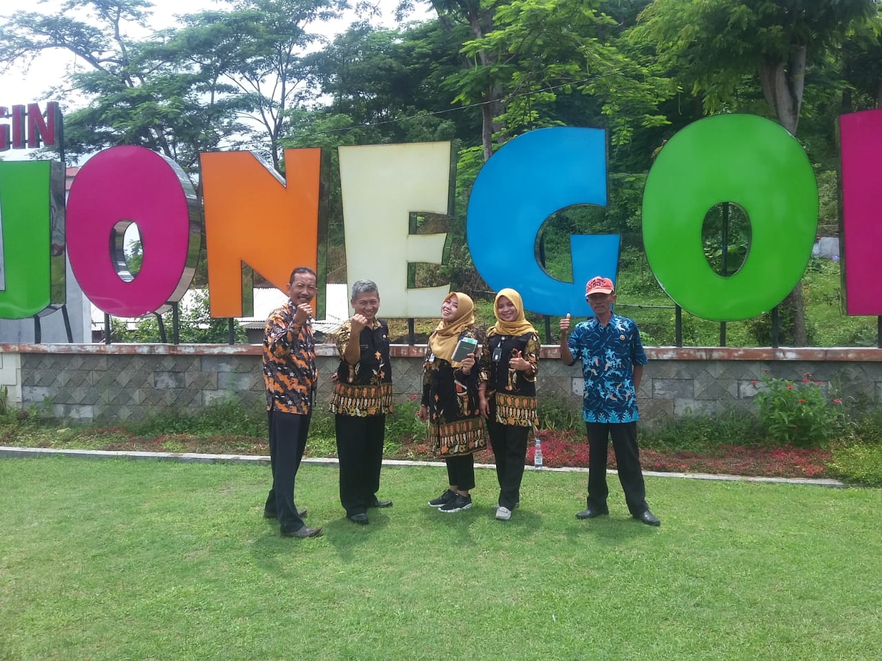 KUNJUNGAN DINAS PARIWISATA DI NEGERI ATAS ANGIN