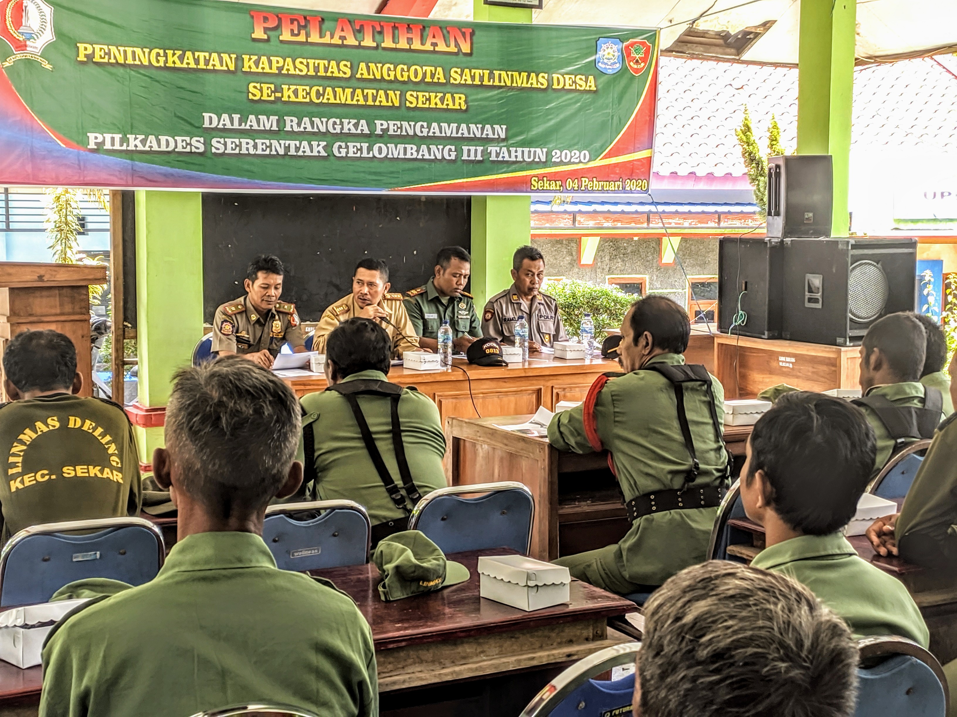 PELATIHAN PENINGKATAN KUALITAS SATLINMASDESA SE KECAMATAN SEKAR